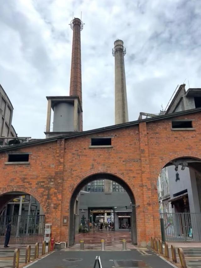 我是广州人，多次去成都后发现：这城市跟其他城市不一样的10个点