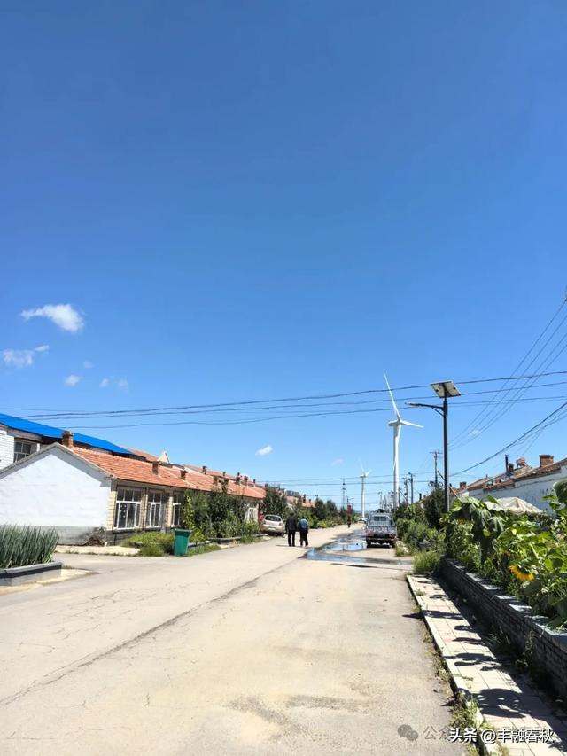 张北天路，桦皮岭的诗意之旅｜闫建国