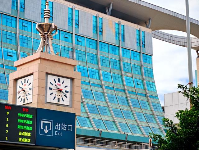 云南旅游：难忘九到昆明走马观花行（图）