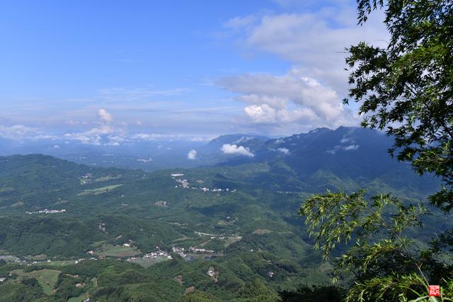 赤水四洞沟瀑布