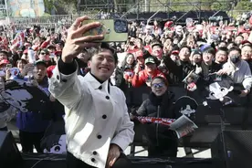 周冠宇“回家”，期待“再出发”图片