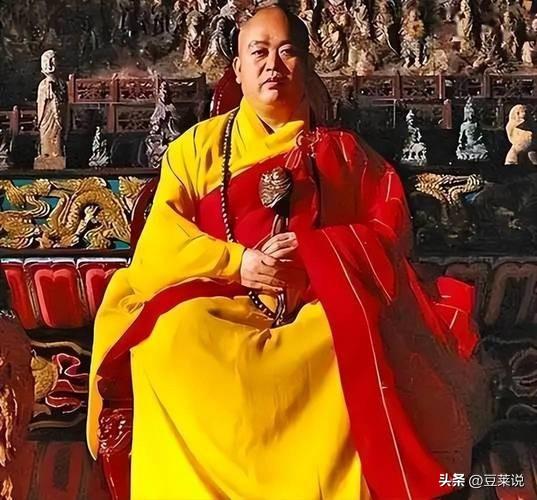 不查不知道一查吓一跳，掌控少林寺38年的释永信，私下到底有多壕