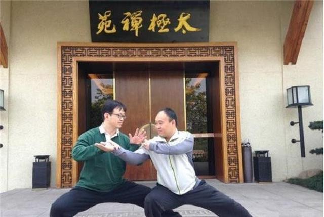 李天金：给马云当保镖年入百万，买房买车，马云卸任后过得咋样？