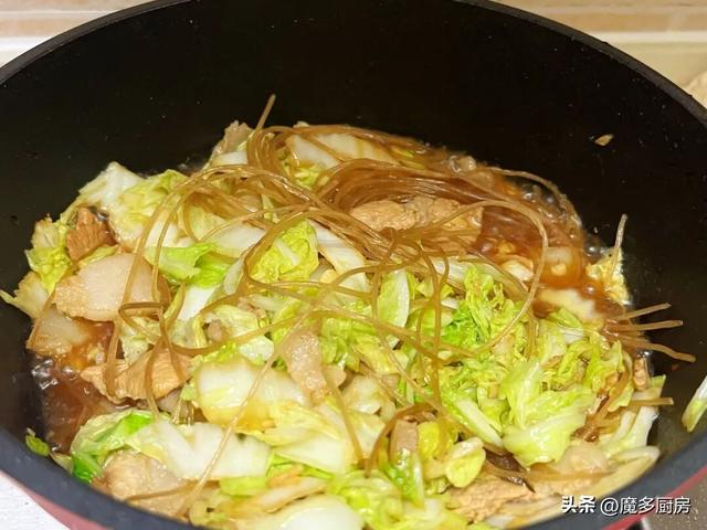 晒晒母女二人的午餐，两道家常菜，简单好做又下饭