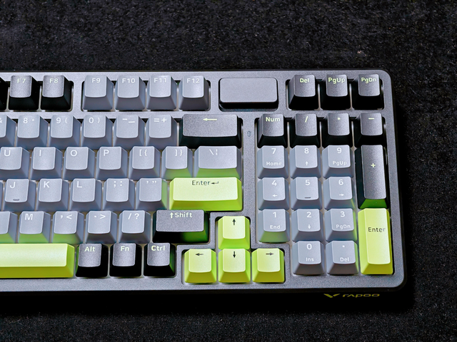 一把键盘搞定游戏、办公和桌搭？雷柏 V700DIY-98 真能做到