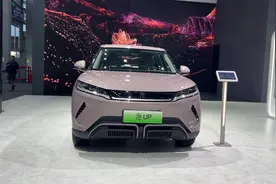 实测续航100%，电耗仅11.2度，售9.68万起！元UP都有哪些毛病？图片