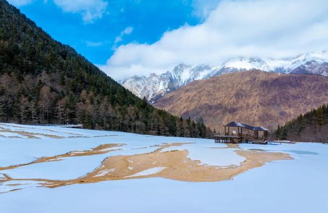 黄龙初雪，瑶池仙境一夜之间“白了头”？