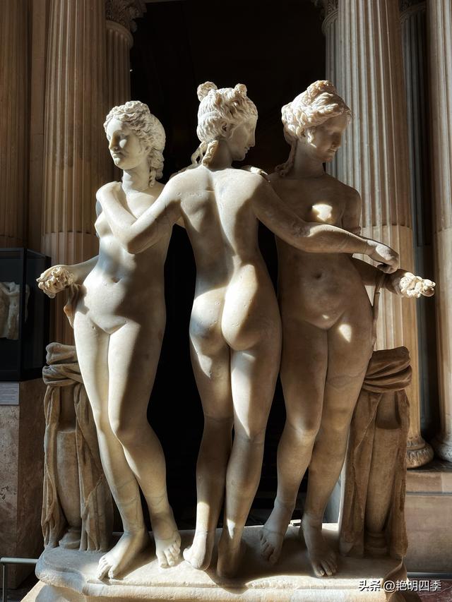 欧游杂记（8）‖ 卢浮宫，让人眼花缭乱而又惊叹不已