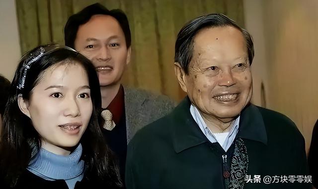 恩爱21年抵不过残酷现实！103岁杨振宁已年老，49岁翁帆花样年华