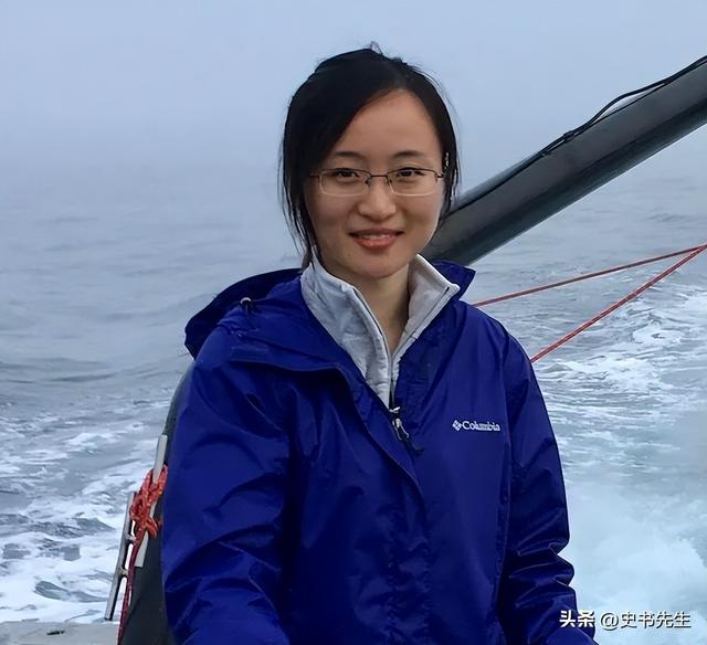 南京大学博导东思嘉去世，年仅33岁，32岁当博导，生前美照曝光