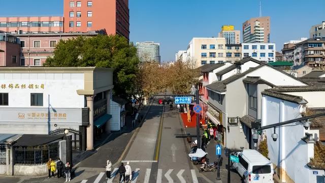 “老杭州”打开“新封面”！中山中路的商业文化史诗