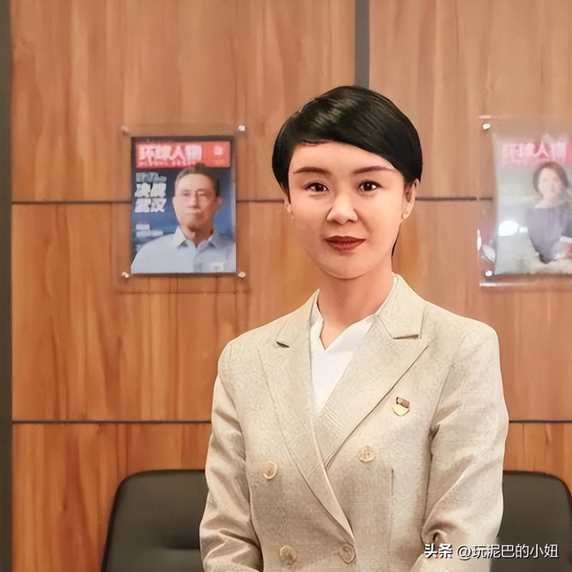 47岁贺娇龙去世！同学曝抢救过程，网友提醒成真	，此前疑早有征兆