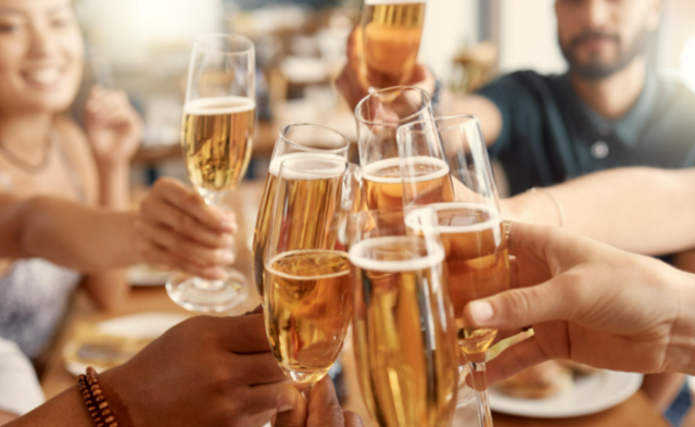 身体催你“戒酒”的5个信号，若你全占了，就必须要考虑戒酒了！