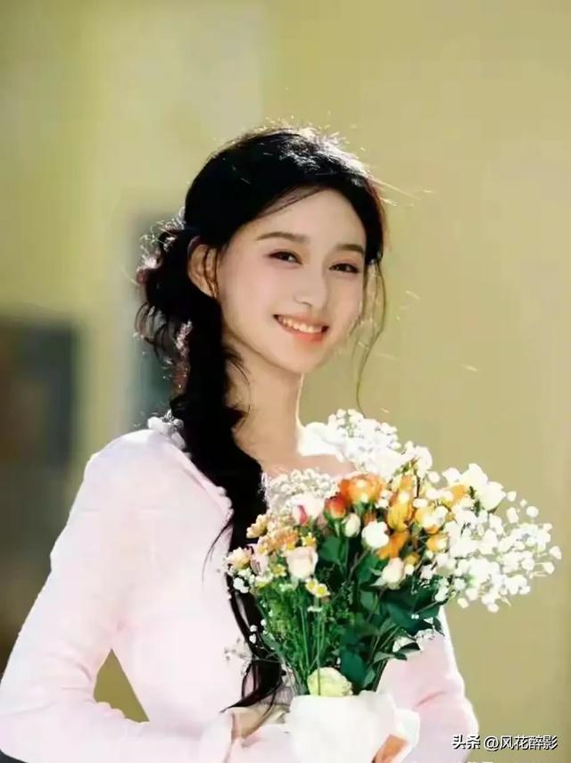 江苏姑娘马梅芷，美貌征服北电校园	，这才是校花天花板模样