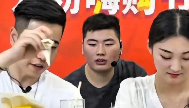 网暴者获刑大衣哥扬眉，朱小伟再婚添丁，陈亚男蹭热度还欠外债