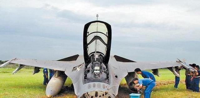 中方接到通知	，韩美同盟或介入台海，美国已拍板，军火将运往台岛