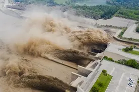 一旦战争爆发，敌方核弹轰炸三峡大坝，中国将面临怎样的后果呢？图片