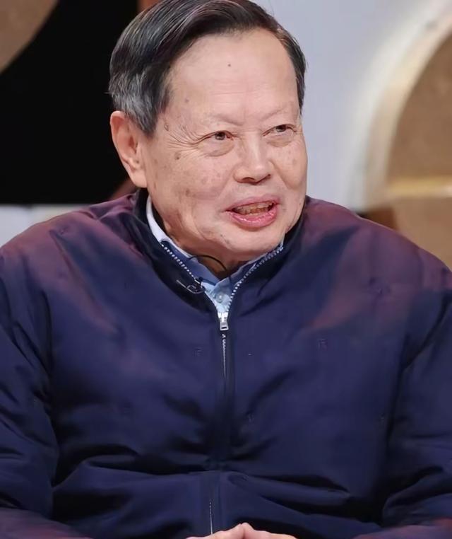 杨振宁的终身遗憾：22岁小舅子在他家自尽，父亲至死都未原谅他