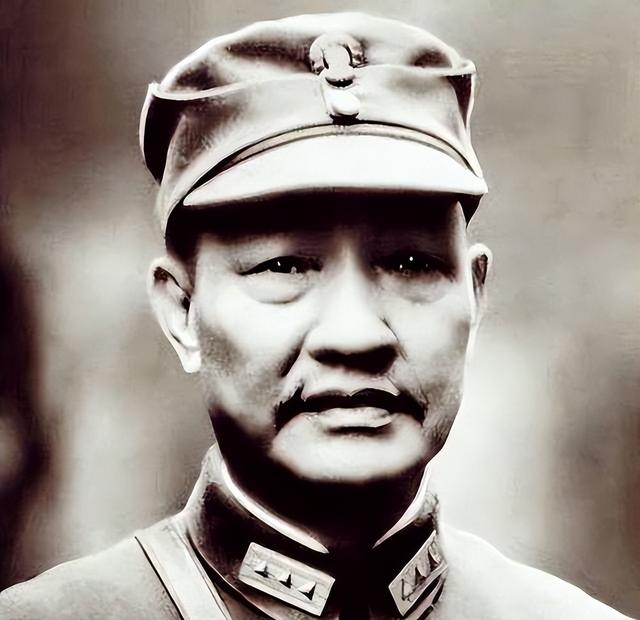 他官至副国级，56岁迎娶17岁娇妻，怀孕了16次，儿子也官至高位