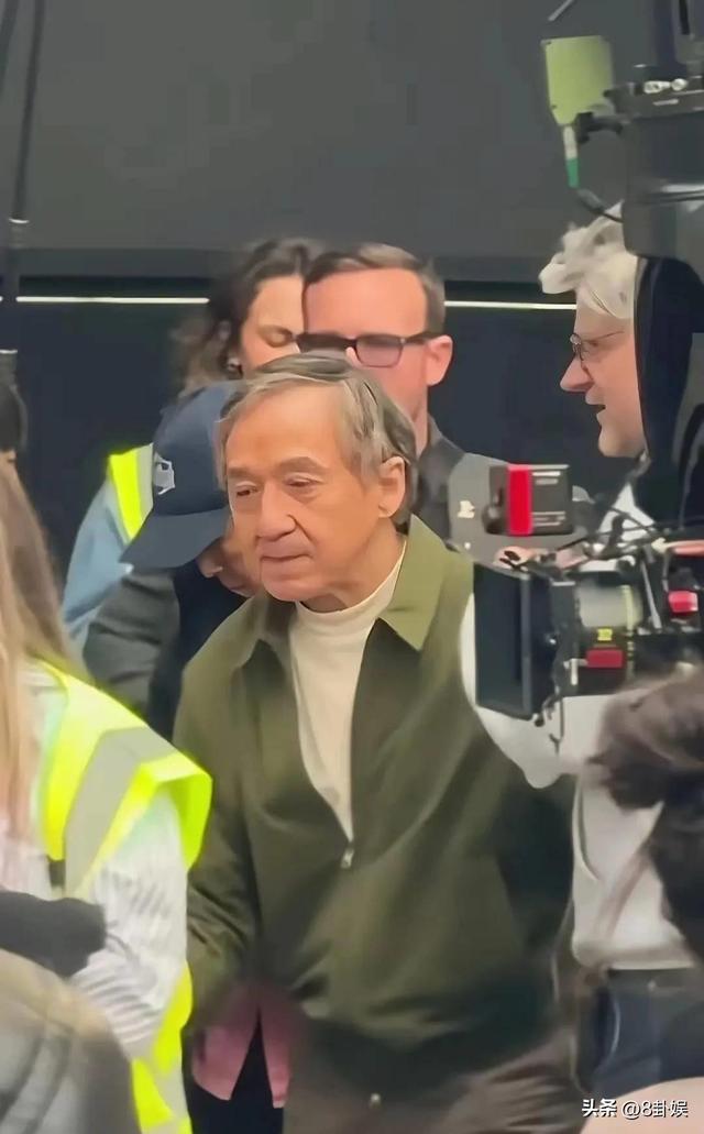 成龙因病去世、赵本山灵堂、宋佳知三当三，现在的造谣越来越离谱