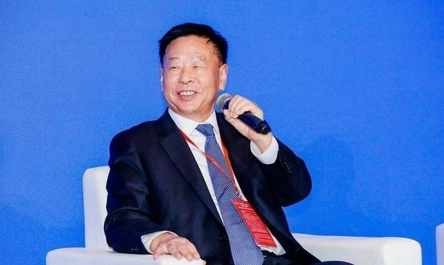 河北“正定首富”：从5元到59元，市值跃至551亿！其儿子能否延续