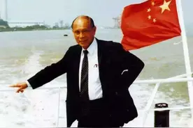 霍家为何排不进香港四大家族？宁舍金山换国运，四大家族可比不了图片