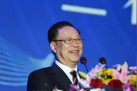 绍兴40万人的县，13人登上富豪榜5人超100亿，1人31岁成中国首富图片