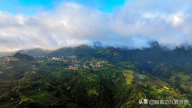 《西双版纳 澜沧行》左都佤山梯田云雾：天地间的水墨长卷