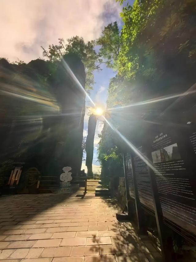 雨后初霁，恩施大峡谷重焕仙境！