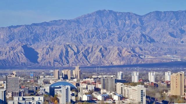 图集 | 初冬 有一种美 叫晴空下的贺兰山