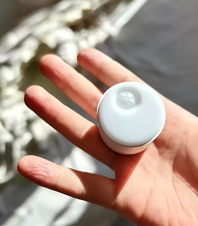 这些智能家居我以为很贵，结果出奇地便宜，早知道就早点装了！