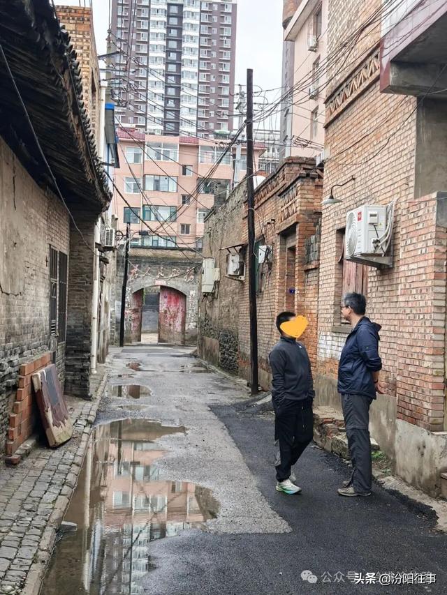 汾阳往事｜汾阳一日，踩着贾樟柯的镜头，走进电影里的故乡