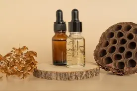 便宜又好用！适合女人护肤用的几种油图片