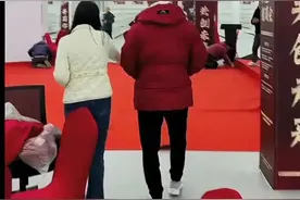 最近辛巴有点烦，只因老葛把公司搬到了辛选对面和他成了邻居？图片