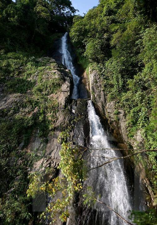 越南河内市西北的三岛山