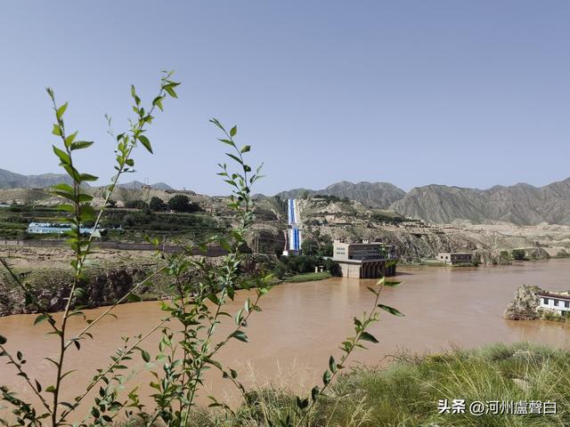 什川东北的黄河峡谷