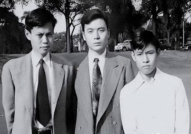 杨振宁告别式定在八宝山 老朋友墓地竟紧挨着 50年情谊藏着啥故事。