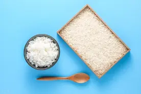 密恐慎入！大量黑虫冒出，广东近期频发！图片