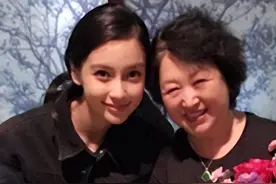 张素霞：我儿子是大明星黄晓明，他和杨颖离婚后，我孙子最无辜图片