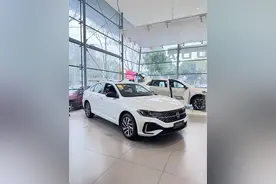 朗逸、轩逸、思域、卡罗拉、秦PLUS全面对比，谁才是性价比之王？图片