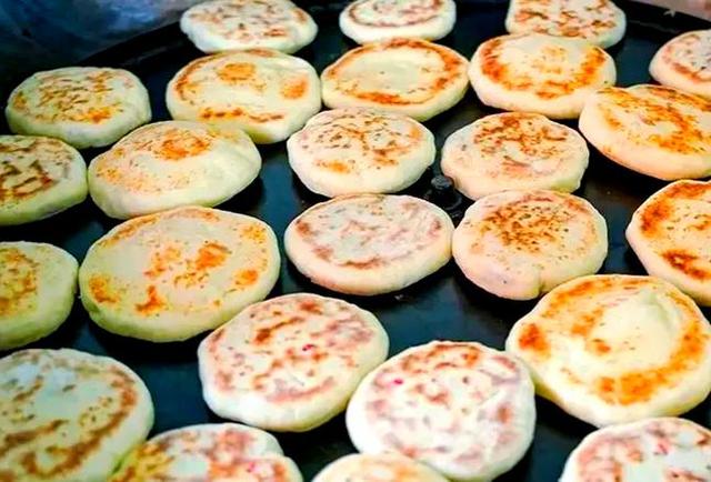 云南昆明被称为“春城”旅游，美食等你来哦