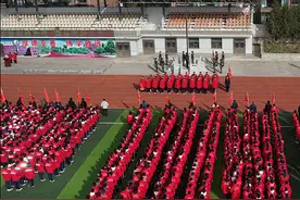 朔州市第一中学校：国旗下的演讲——争做自己人生的掌舵者图片
