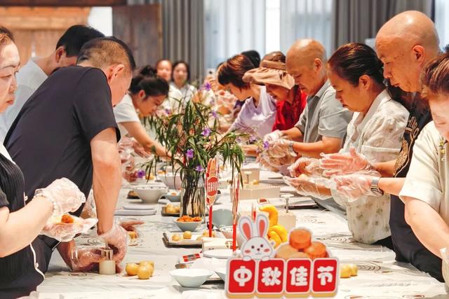 九龙坡 欢乐多！全区双节期间累计接待游客507.13万人次