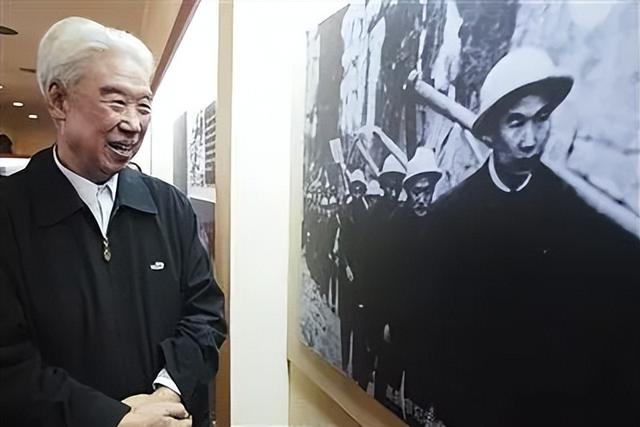2018年杨贵同志在北京辞世，他是红旗渠的总设计师，建设总指挥！