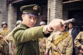 土改时期，农会没收地主土地，街长却接到指令：保护他们的家人图片