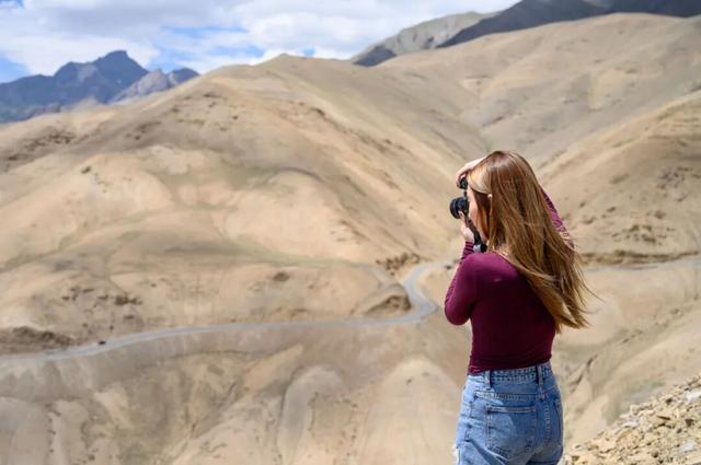 迟来的Pocket狂欢，与大疆的野望