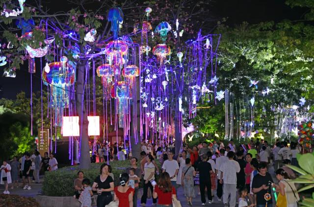 至10月8日！大型夜游灯会、花海市集博饼……就在厦门→