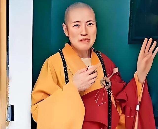 吉林女尼姑释智定落网，徒弟揭露其私人生活，奢靡程度令人震惊