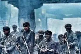 他是粟裕上级，也是粟裕冤家的对头，后官越做越小，52年自杀身亡图片