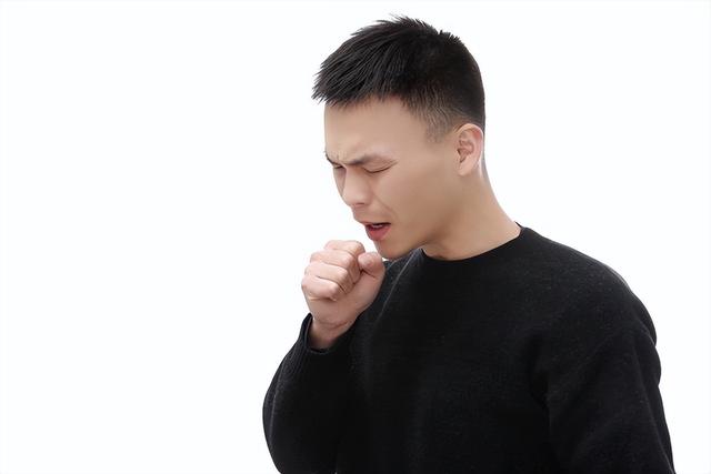 90%的肺炎，早期识别和预防，可以有效避免，出现5类症状及时就医